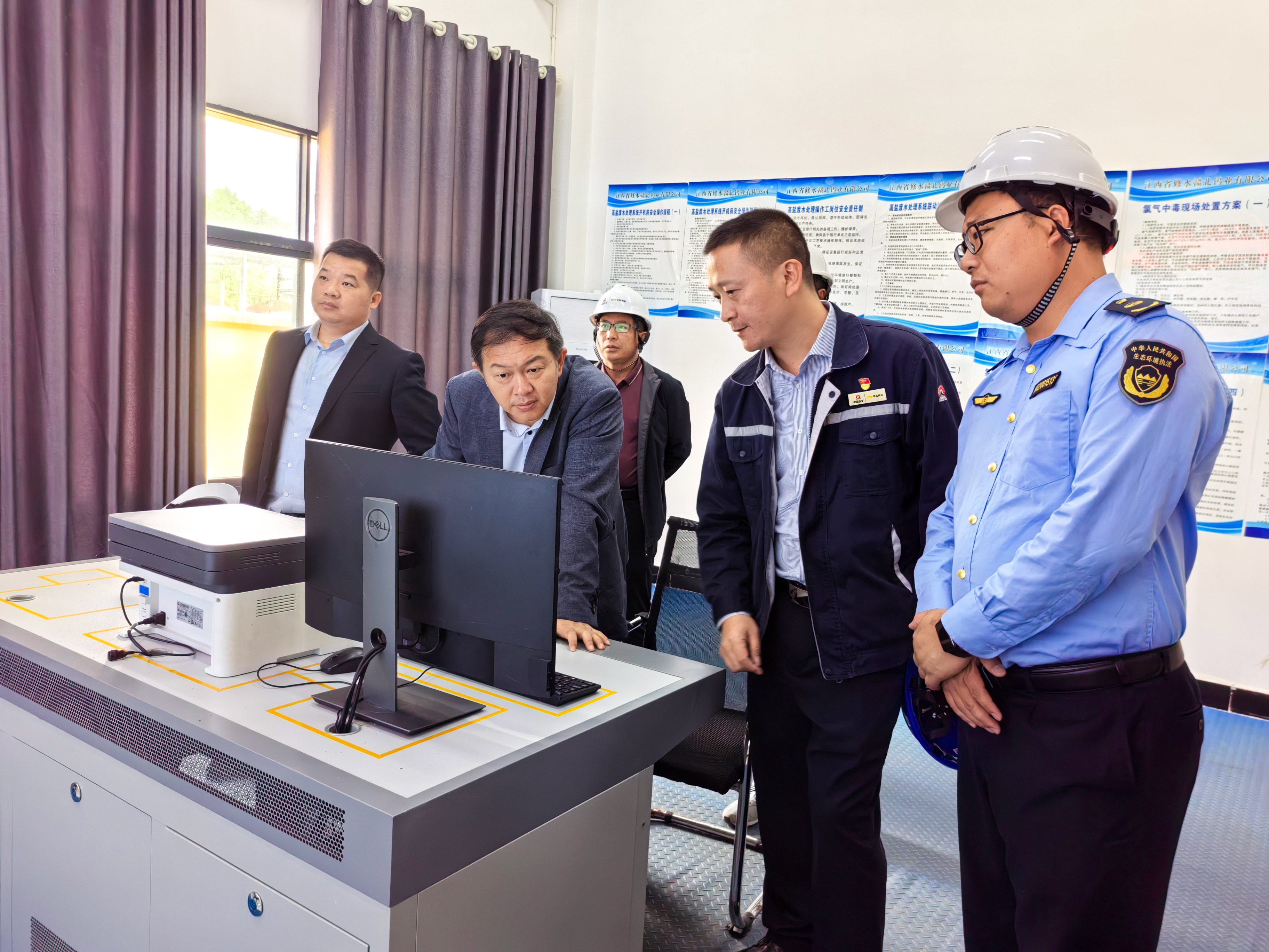 九江市生态环境局到赣北钨业开展调研